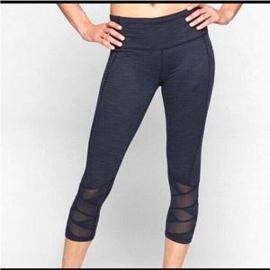 Athleta Navy Jacquard Mantra Capri Yoga Fitness Leggings Size Small